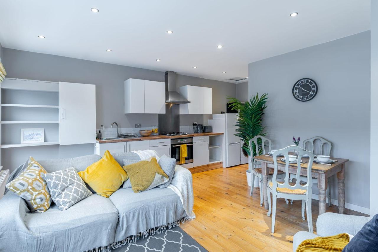 Stylish Shepherds Bush Flat Apartment London Bagian luar foto